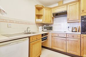 KITCHEN- click for photo gallery